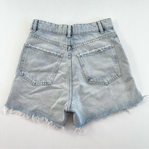 Zara High Rise Raw Hem Denim Jean Shorts Light Wash - Picture 4 of 5
